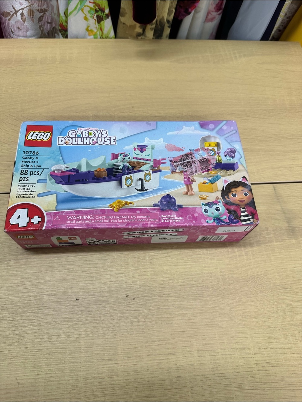 LEGO 10786 Gabby's Dollhouse Gabby & MerCat's & Spa Building Toy - Picture 1 of 9